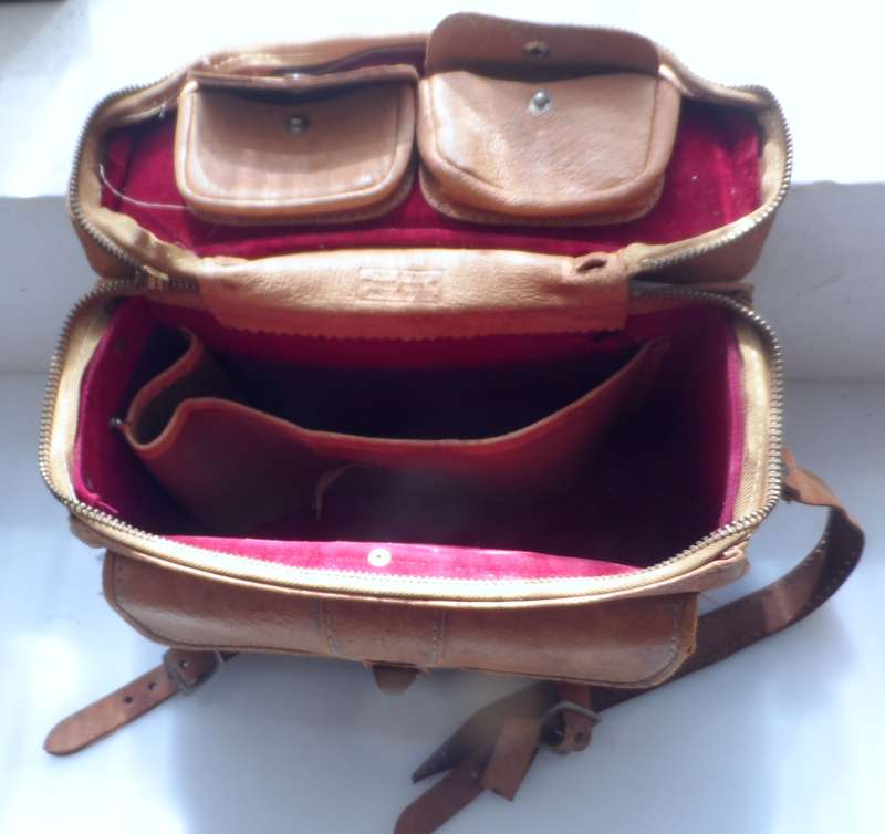 CAMERA SLING STRAP BAG, VINTAGE LEATHER