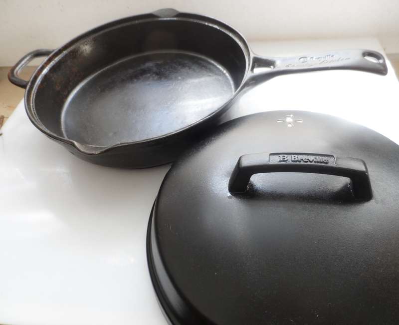 VINTAGE BREVILLE COUNTRY KITCHEN CAST IRON No. 12 SKILLET WTH DOMED , CLOCH STEAM LID