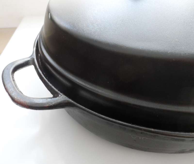 VINTAGE BREVILLE COUNTRY KITCHEN CAST IRON No. 12 SKILLET WTH DOMED , CLOCH STEAM LID