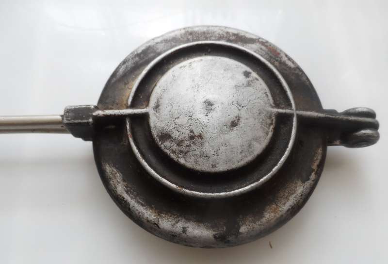 VINTAGE  - 1955 - JAFFLE TOASTER by: ' JAFFLE PRESSURE TOASTER '