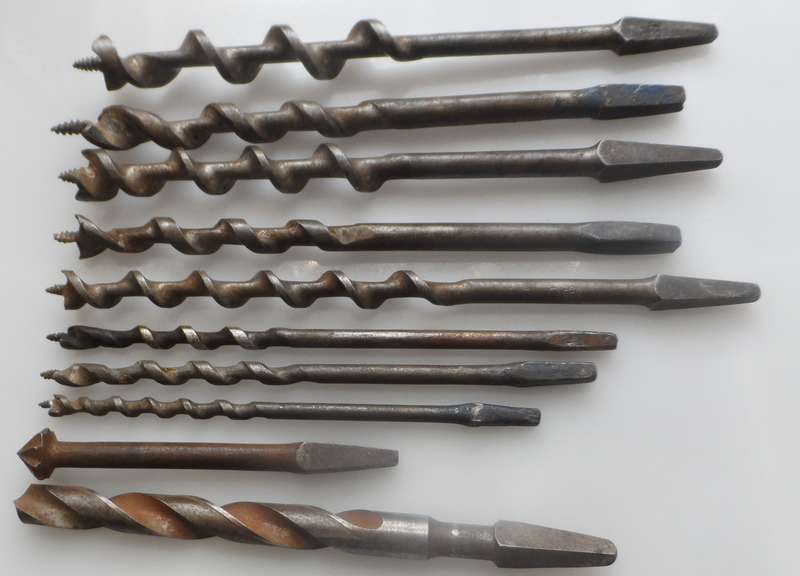 VINTAGE SQUARED SHANK, AUGER DRILL BITS, TWIST BIT , AND ROSE BIT, FOR HAND BRACE in good working or