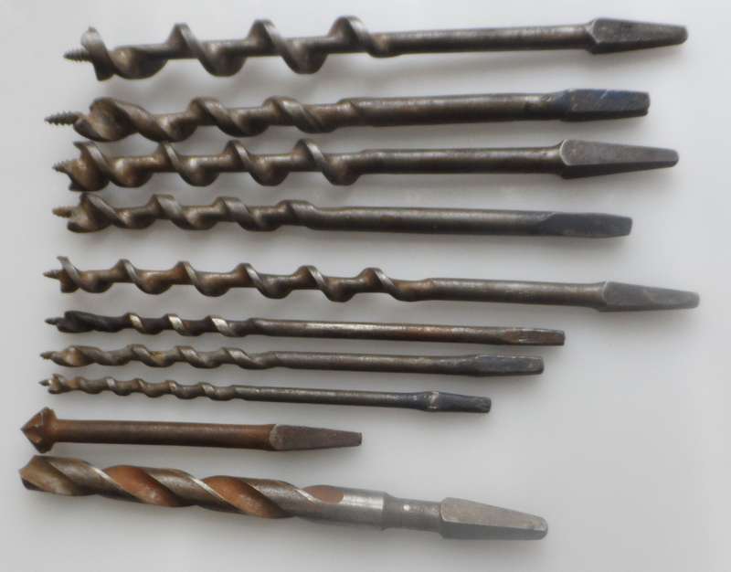 VINTAGE SQUARED SHANK, AUGER DRILL BITS, TWIST BIT , AND ROSE BIT, FOR HAND BRACE in good working or