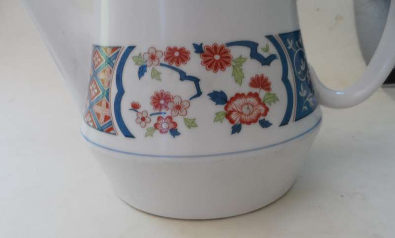 NORITAKE PROGRESSION CHINA ' MING GARDEN LIDDED TEA / COFFEE POT  No 9066.  REPLACEMENT ITEM
