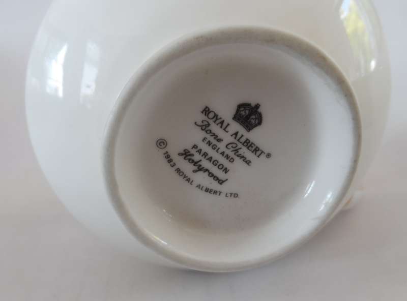 ROYAL ALBERT  REPLACEMENT  TEA CUP ` PARAGON    HOLYROOD   `  one cup only