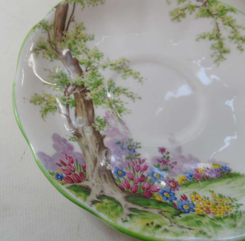 ROYAL ALBERT SAUCER ' UNDER GREENWOOD '   reg. No. 774783     replacement items , 1 available   14 c