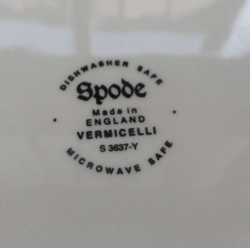 SPODE  ' VERMICELLI GREEN ' CHARGER PLATES , UNDER PLATES,  33cm. / 12 5/8 ins. diam.  6 available