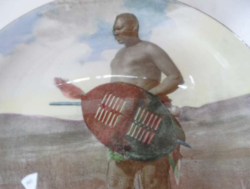 ROYAL DOULTON CABINET / DISPLAY PLATE  AFRICAN SERIES  Design D5713 '  ZULU  WARRIOR  ZULULAND