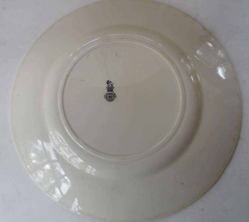 ROYAL DOULTON CABINET / DISPLAY PLATE ' STAG WITH HINDS BREAKING COVER     '