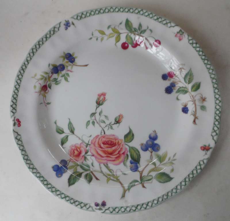 ROYAL DOULTON  DEEP WELLED DINNER PLATES  '  VICTORIAN GARDENS   ' Design TC1176 REPLACEMENT ITEMS