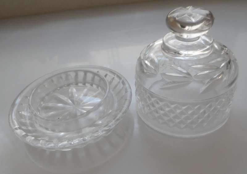 CUT GLASS CRYSTAL LIDDED , BUTTER DISH , with iced water, well rim