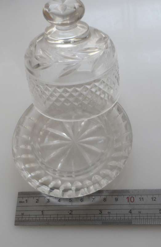 CUT GLASS CRYSTAL LIDDED , BUTTER DISH , with iced water, well rim
