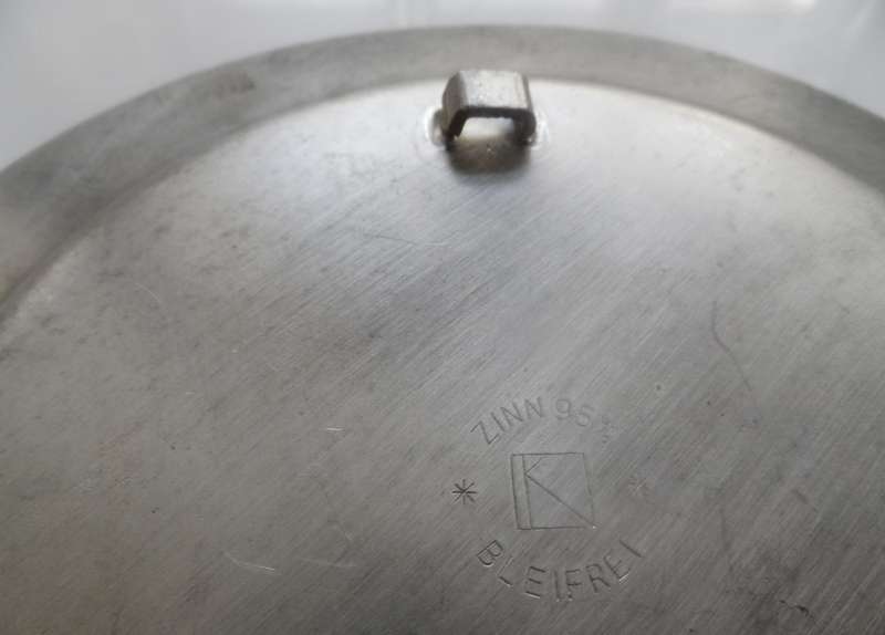 VINTAGE RARE COLLECTIBLE SKS  Zinn 95% GERMAN PEWTER DECORATIVE WALL DISPLAY PLATE  'INGELSTADT '