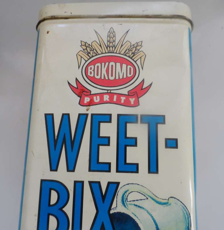 VINTAGE COLLECTIBLE BOKOMO, WEET-BIX ,  LIDDED STORAGE TIN
