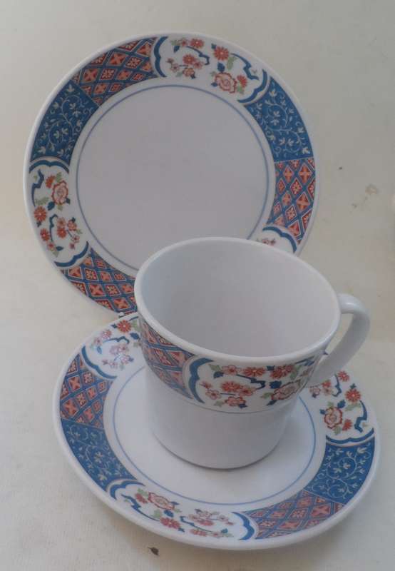 NORITAKE PROGRESSION CHINA JAPAN TRIOS ' MING GARDEN ' No. 6966 REPLACEMENTS ( 2 AVAILABLE )