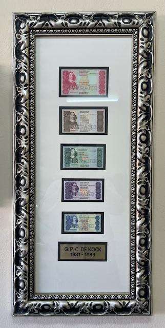 Framed set of uncirculated GPC De Kock bank notes