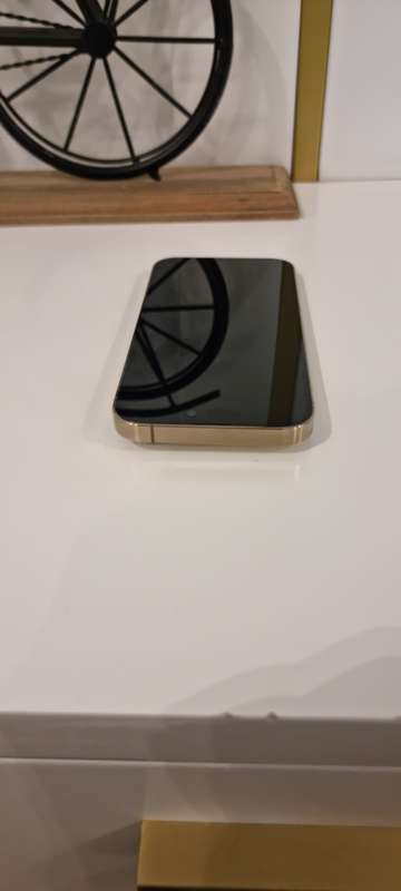 Apple iPhone 14 Pro 256GB | *Excellent Condition* *Boxed*Complete*