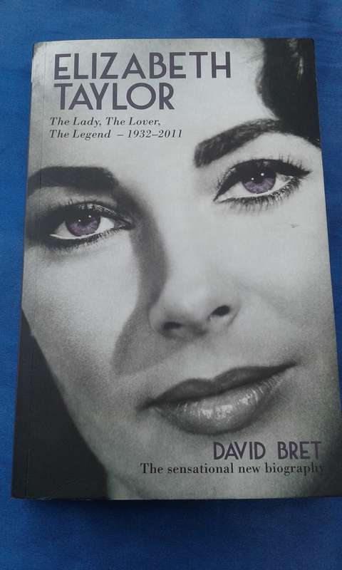 "Elizabeth Taylor" Soft cover.