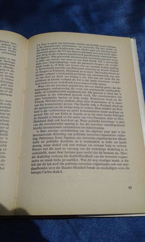 "Rewolusie en Terreur"   Hard cover.