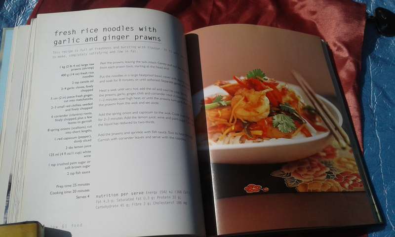 "Low G.I. Food"   Soft cover.