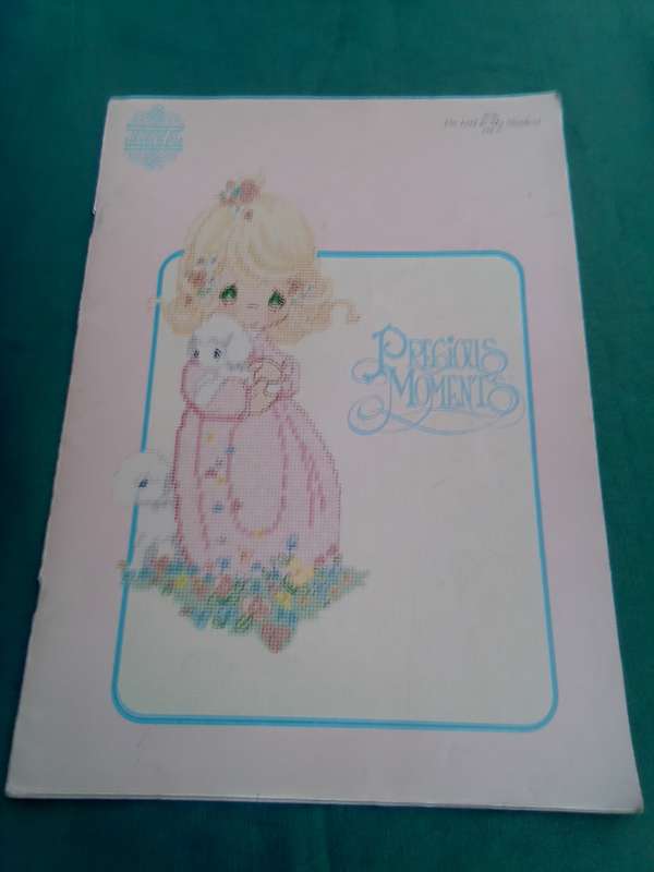 "Precious Moments"  Embroidery booklet. with patterns.  41