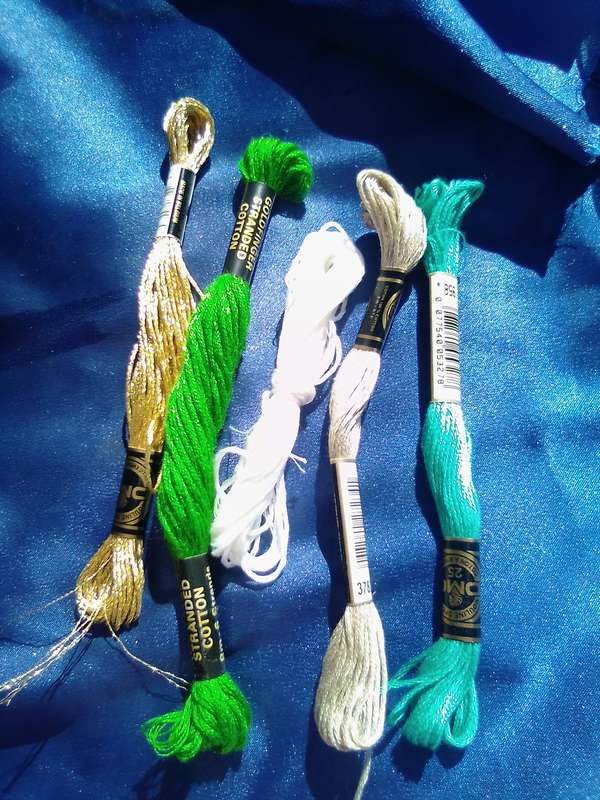 Embroidery thread joblot.