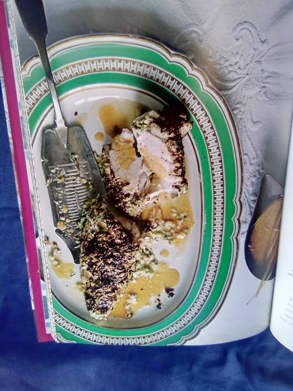 "Reza's Indian Spice"  Reza Mahammad.  Hard cover.