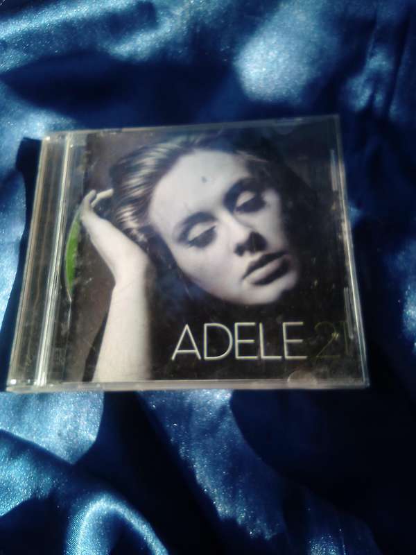 CD. Adele.  21