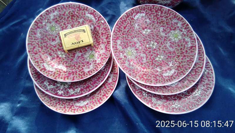 Oriental teaset.   Condition:  Excellent.
