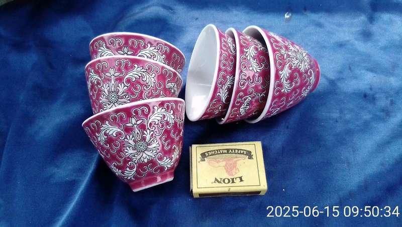 Oriental teaset.   Condition:  Excellent.