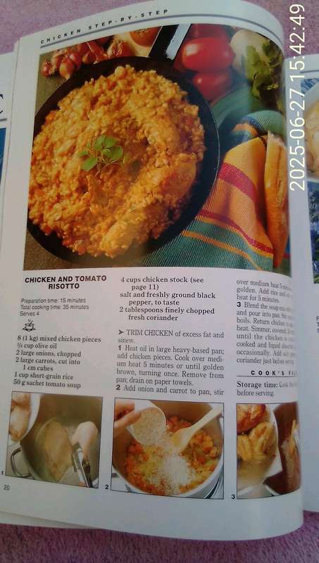 "Chicken Recipes"  Soft cover.
