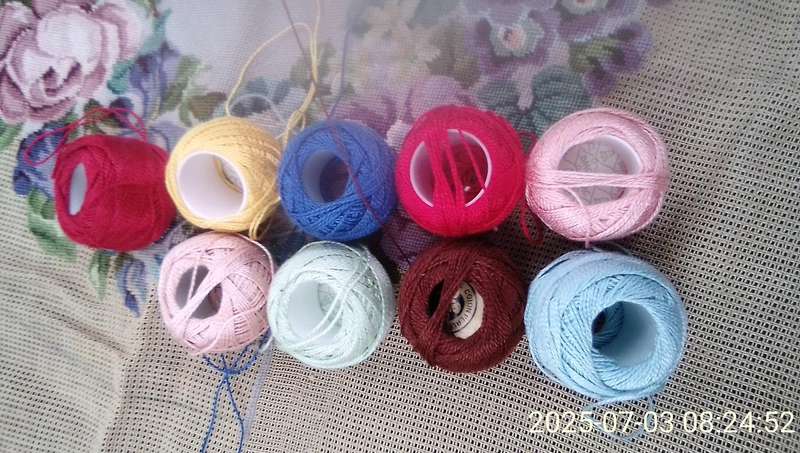 Tapestry and threads joblot