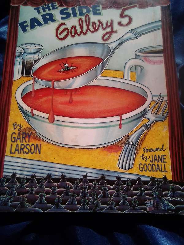 "The Far Side Gallery 5". Soft cover.