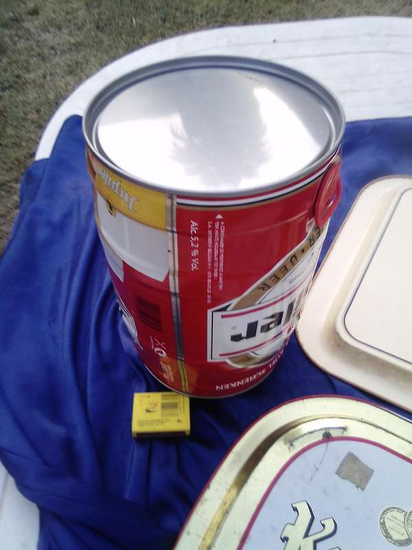 Bar/Pub accessories joblot.  Please note that the Jupiler can is EMPTY.
