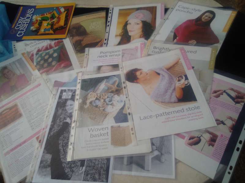 Joblot of knitting pattern s for cushions, scarves etc.