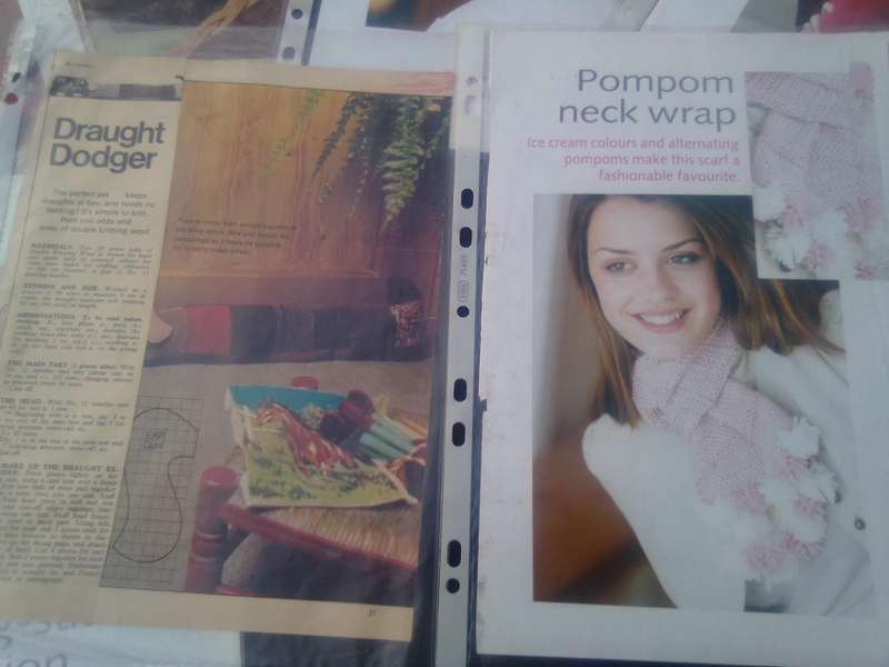 Joblot of knitting pattern s for cushions, scarves etc.