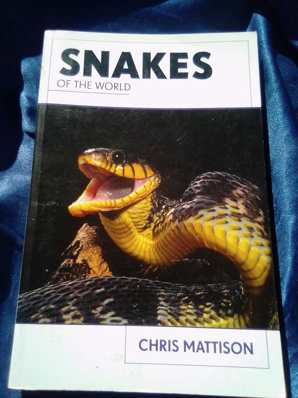"Snakes of the World'. Soft cover.