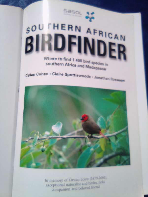 "Sasol Southern African  Bird Finder"  Soft cover.