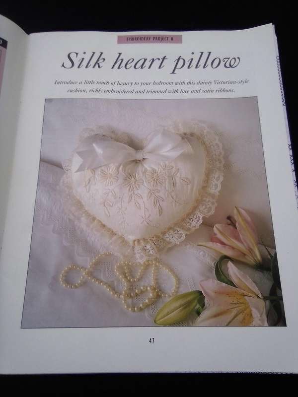 "Needlecraft 3" Craft magazine c/w pull-out pattern