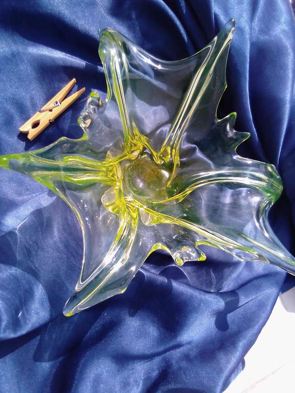 Murano glass vase.  Condition:. Excellent.