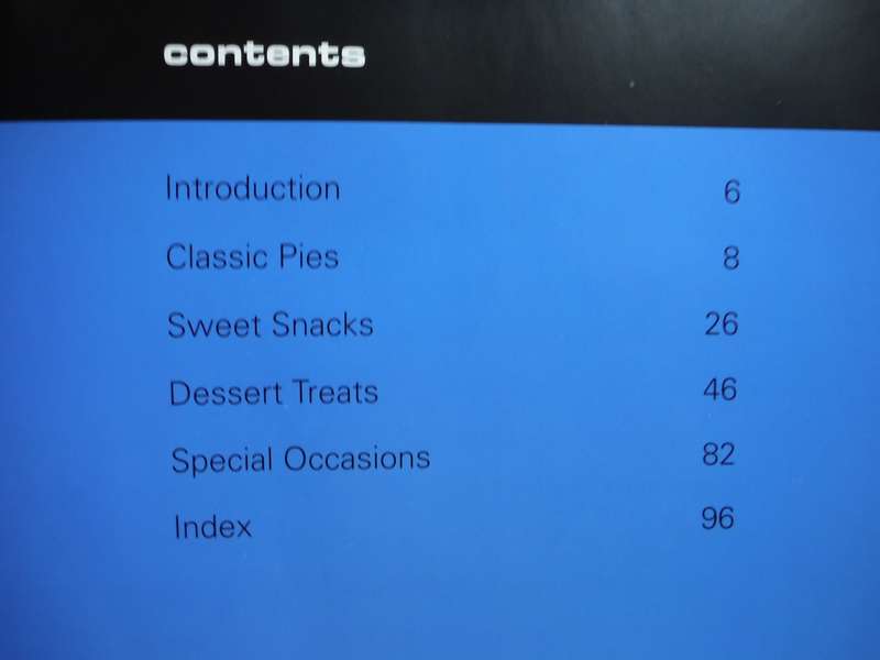 Pies : Delicious Recipes for Perfect Pies - Hardcover - Louise Gardener