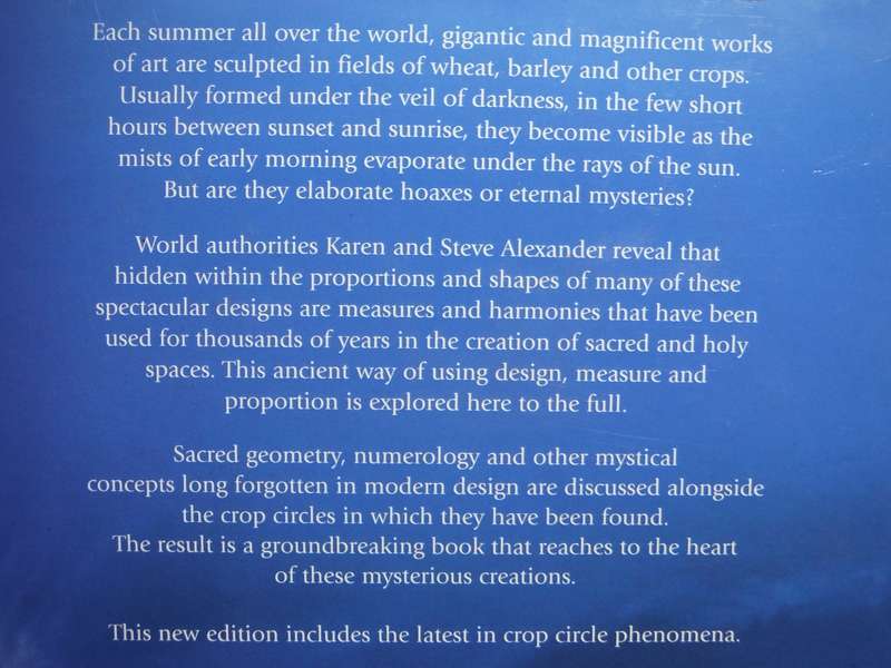 Crop Circles : Signs, Wonders and Mysteries - Hardcover - Steve and Karen Alexander