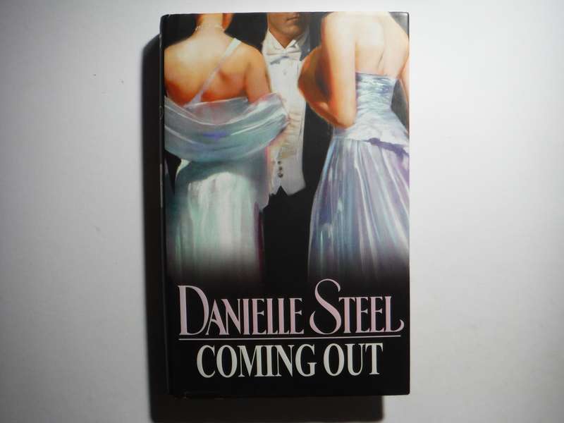 Coming Out - Hardcover - Danielle Steel