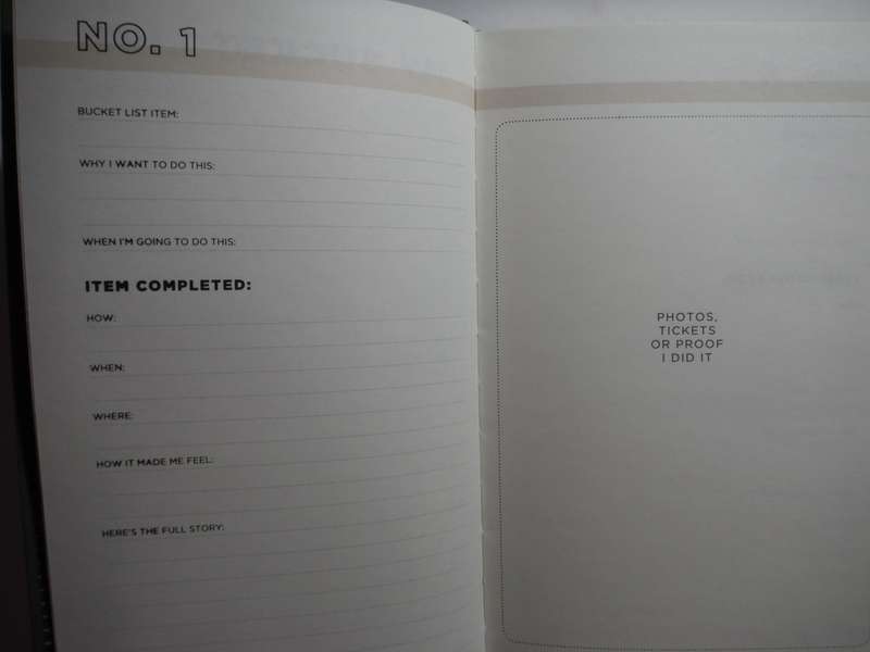 Your Life Presents : The Ultimate Bucket List! - Hardcover