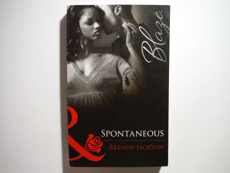 Mills & Boon : Spontaneous - Paperback - Brenda Jackson