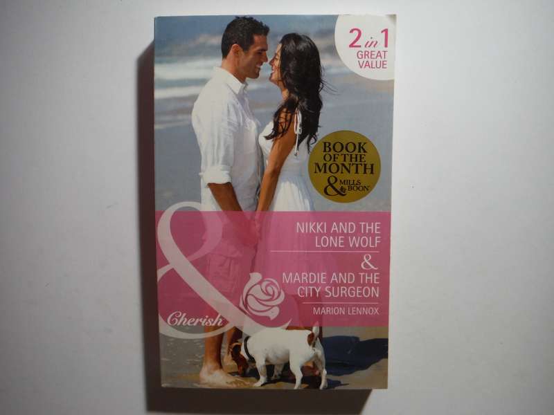 Mills & Boon 2 in 1 - Paperback - Nikki and the Lone Wolf and Mardie and the City Surgeon