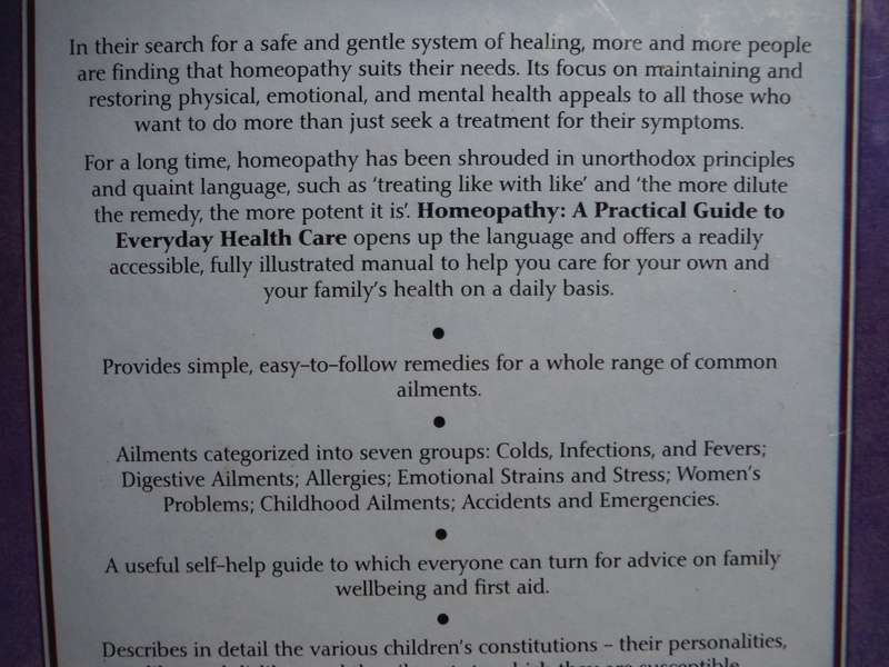 Homeopathy : A Practical Guide to Everyday Health Care - Hardcover - Robin Hayfield