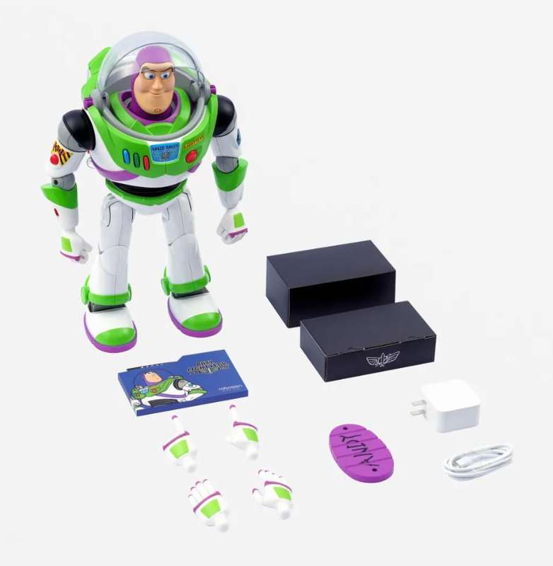Robosen Buzz LightYear - Life Like Life Size