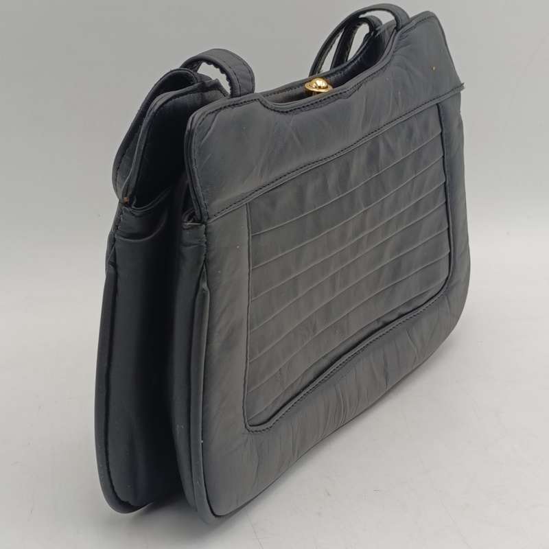 Genuine leather cameo black soft leather handbag