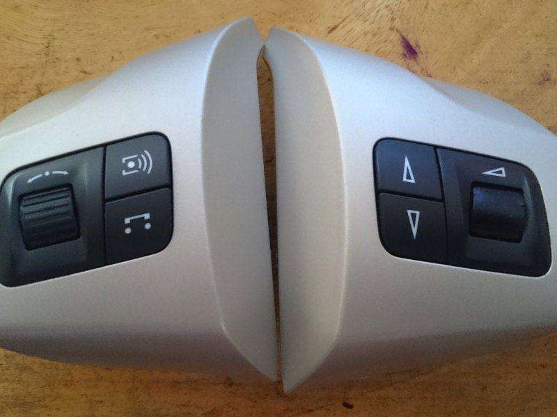 OPEL CORSA D STEERING WHEEL CONTROL SWITCH R400 EACH