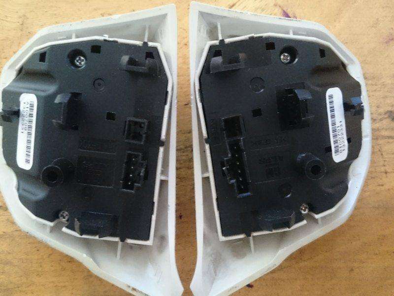OPEL CORSA D STEERING WHEEL CONTROL SWITCH R400 EACH